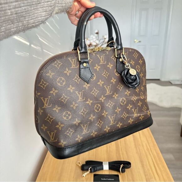 ✅AUTHENTIC✅LOUIS VUITTON ALMA PM - Picture 5 of 14
